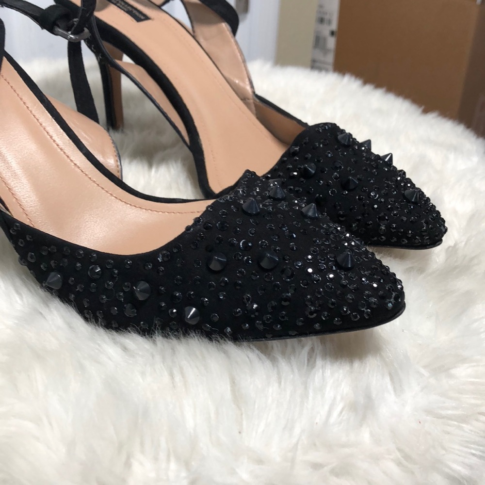 🖤 ZARA ANKLE STRAP HEELS!